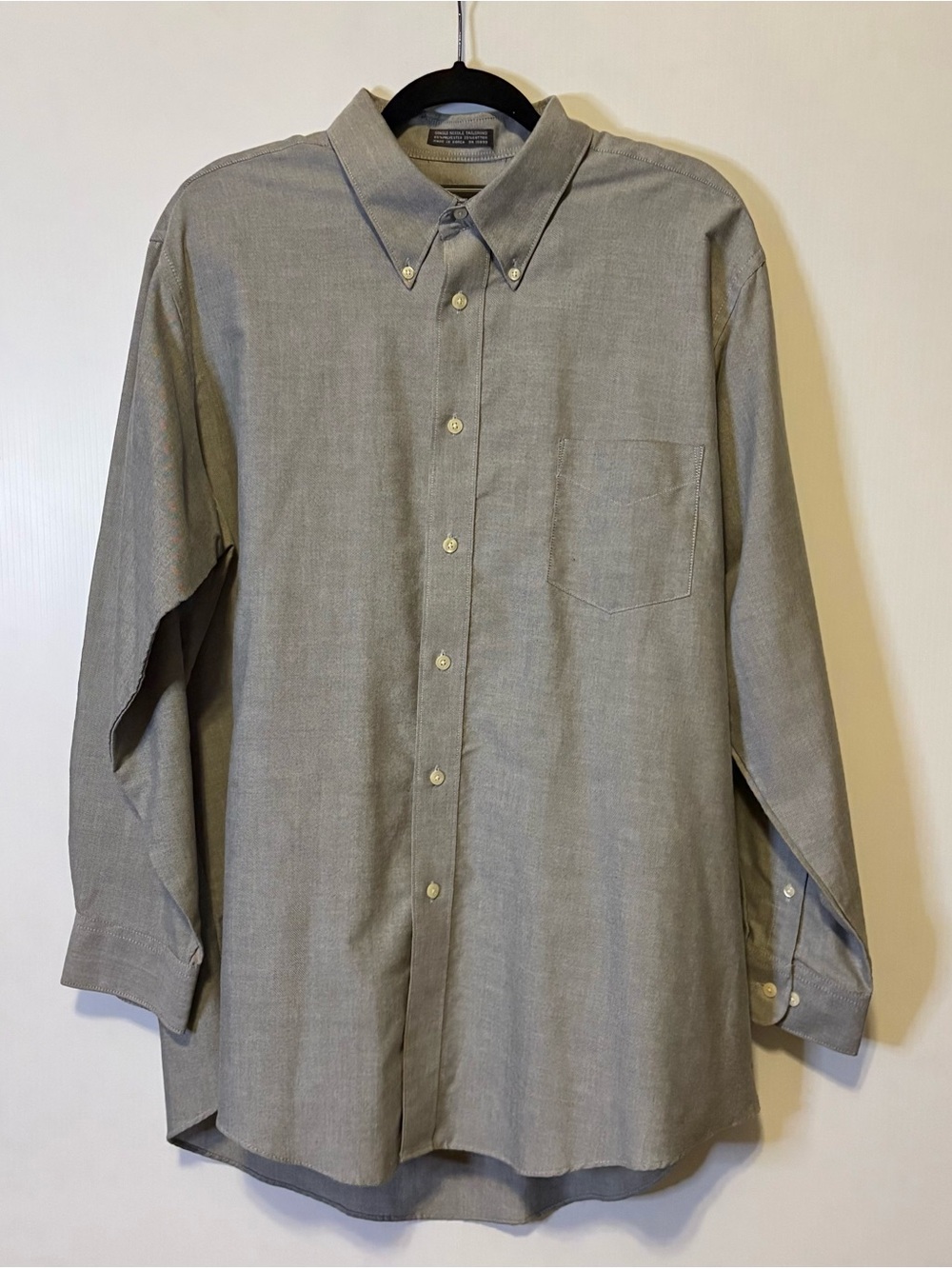 David Taylor Men's Button-Down Dress Shirt in Light Gray